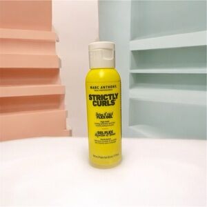 ⭐️ Marc Anthony Strictly Curls Define & Hold Gel